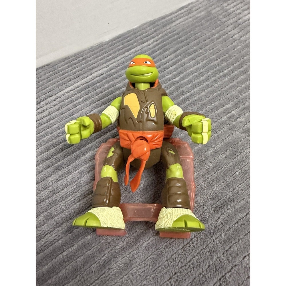 2013 Teenage Mutant Ninja Turtles Battle N Throw Michelangelo Action Figure